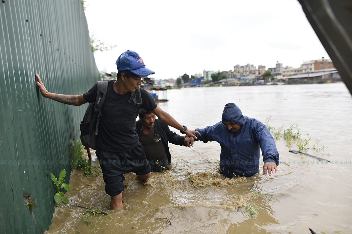 https://raracms.setopati.com/uploads/shares/2020/sujita/duabn upatyaka/duban ktm (1).jpg